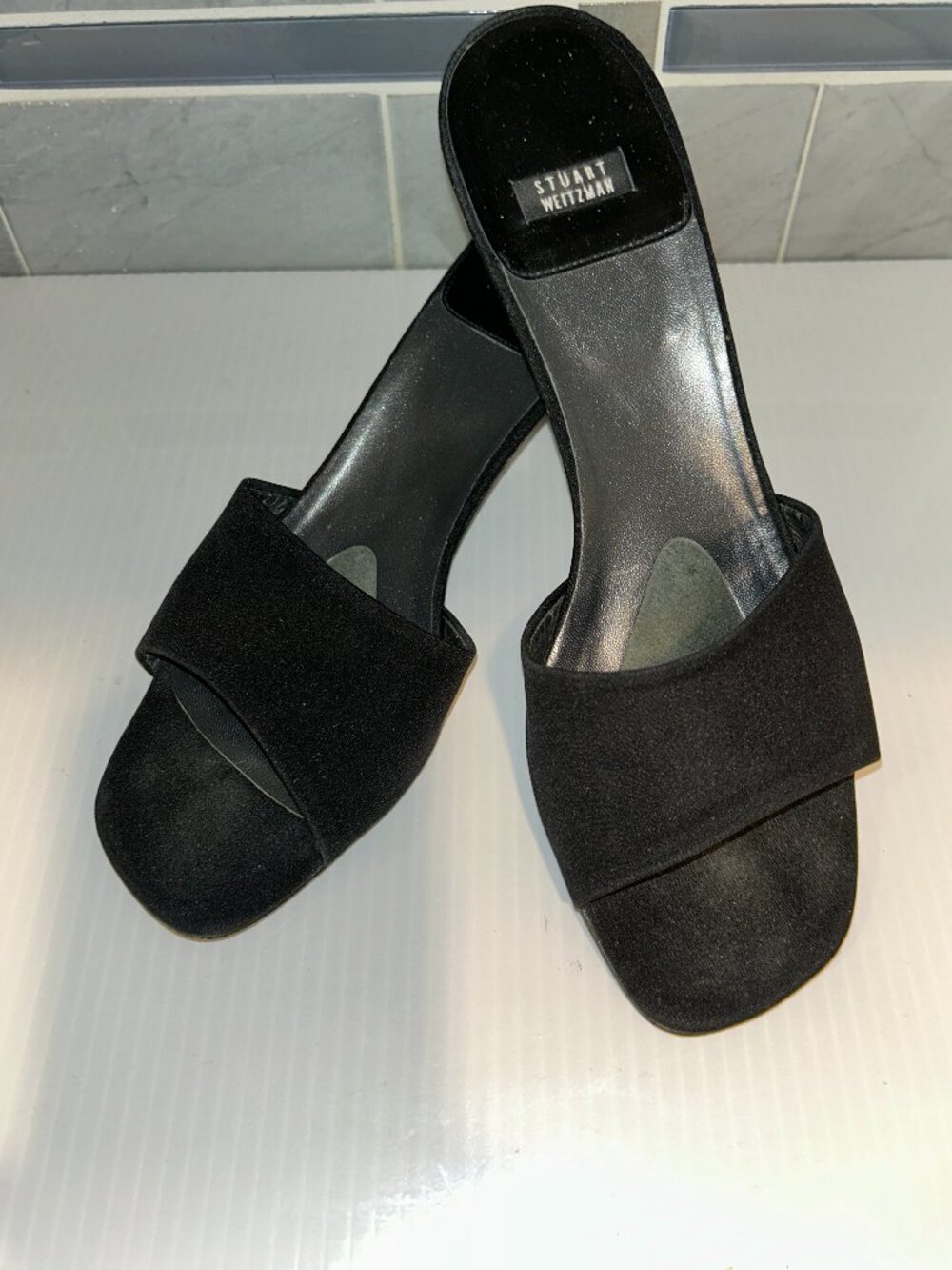 Stuart Weitzman Black Mule Heels Kitten Heel Slide Women 8.5